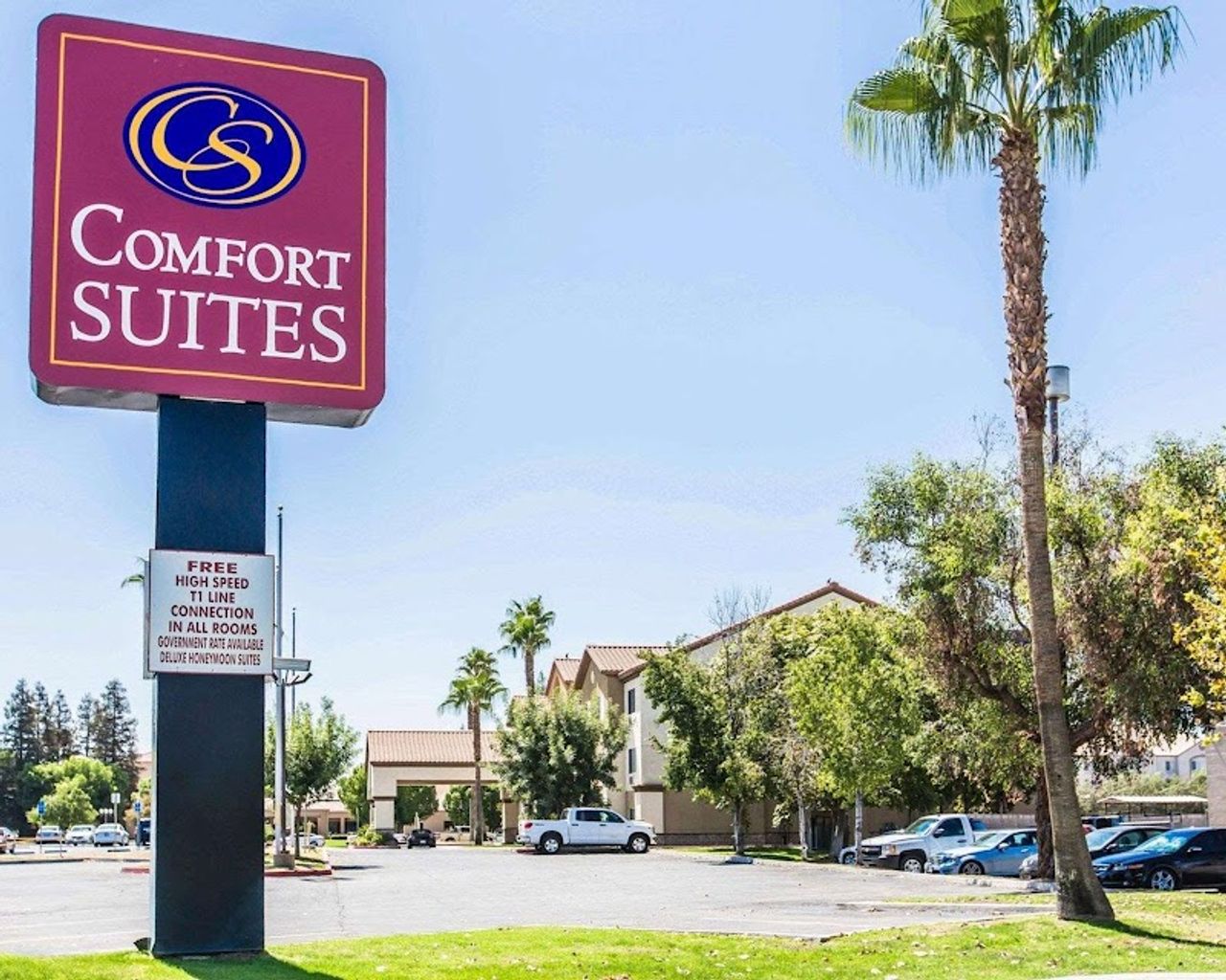 Photo of Comfort Suites Bakersfield