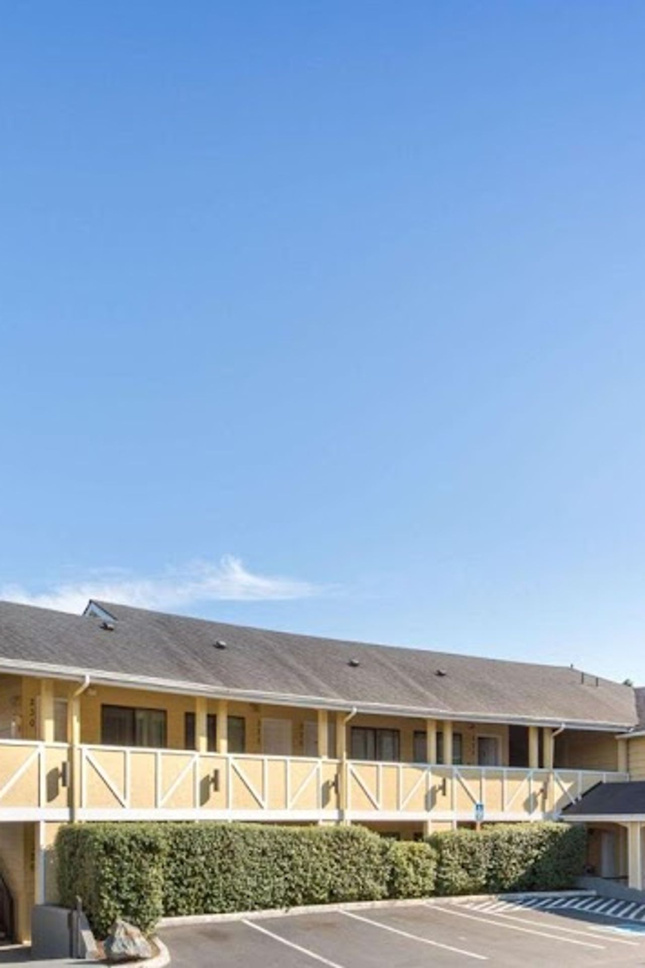 Photo of Global Inn