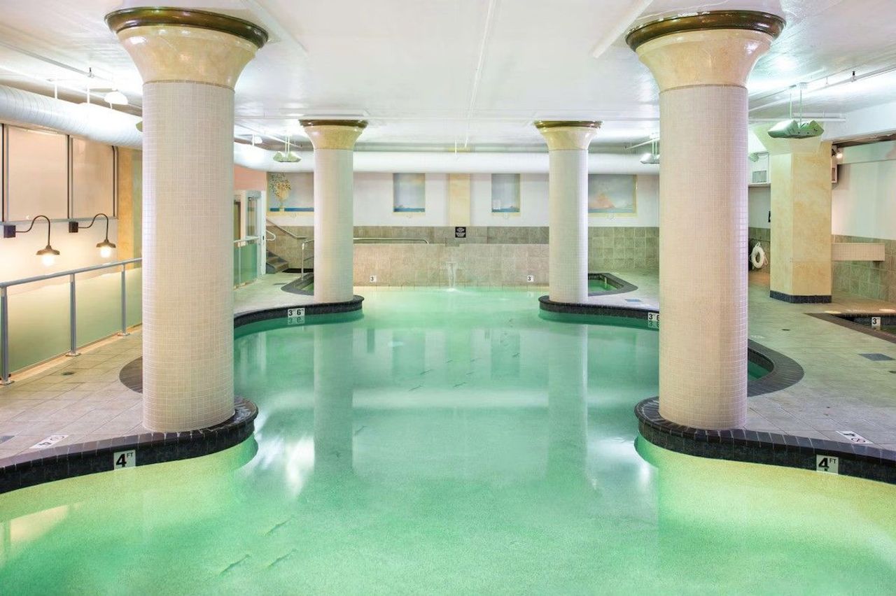 Embassy Suites by Hilton Portland Downtown - Pool