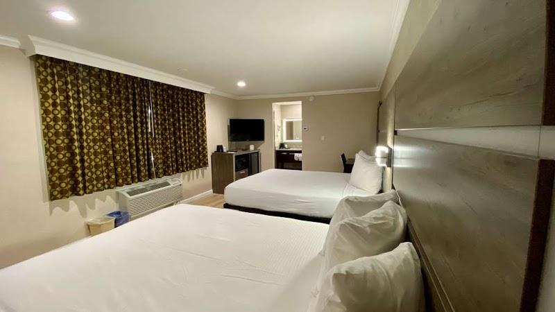 Photo of SureStay by Best Western Santa Cruz
