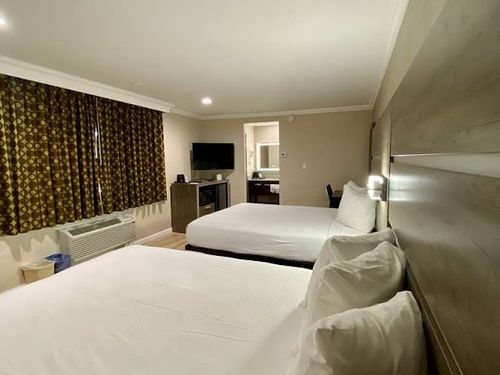 Photo of SureStay by Best Western Santa Cruz