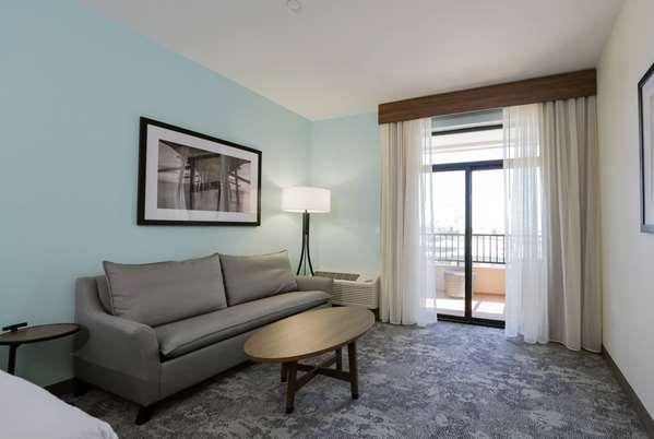 Photo of La Quinta Inn & Suites by Wyndham Santa Cruz