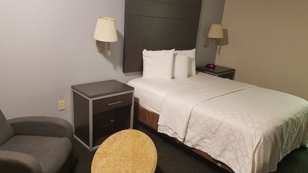 Photo of Turlock Inn