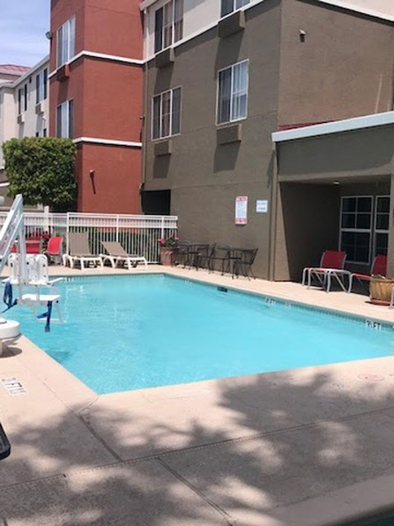 Photo of Holiday Inn Express & Suites Tracy by IHG