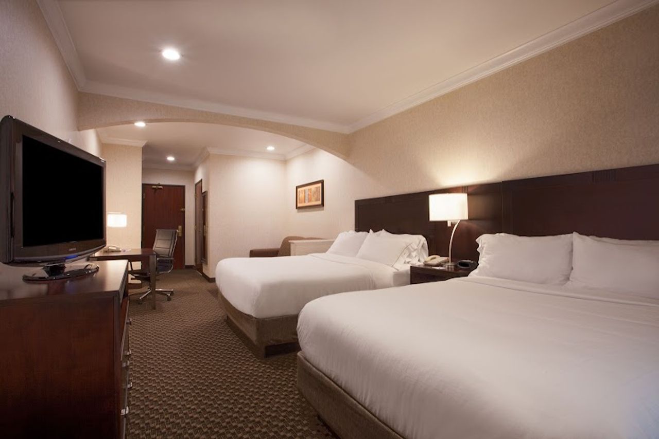 Photo of Holiday Inn Express & Suites Davis - University Area, an IHG Hotel