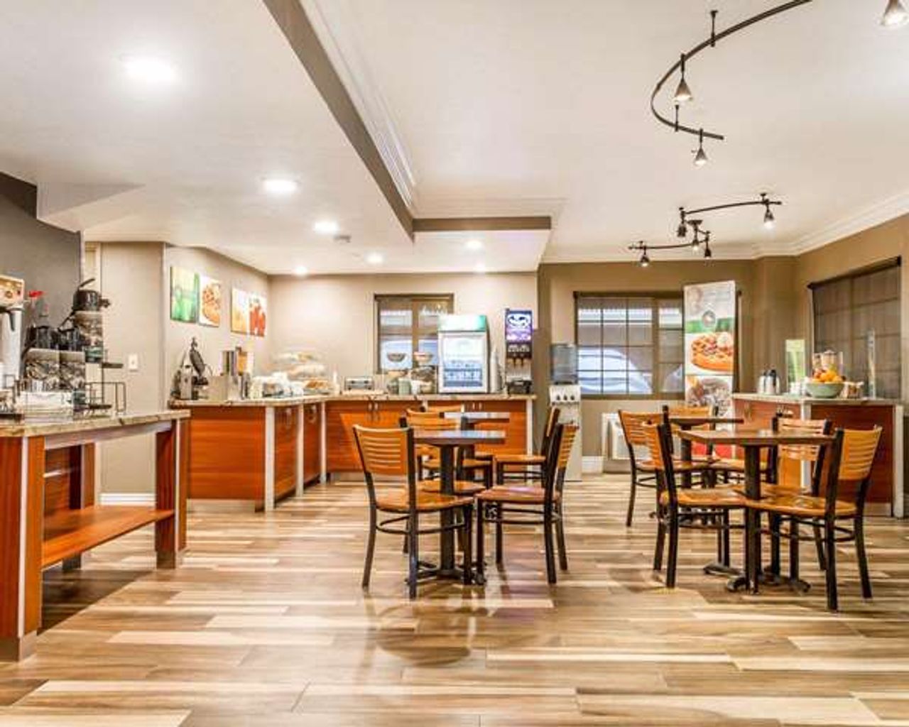 Photo of Quality Inn Sacramento Convention Center