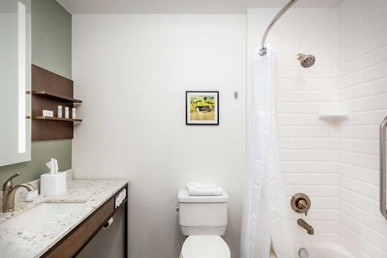 Photo of Hilton Garden Inn Davis Downtown