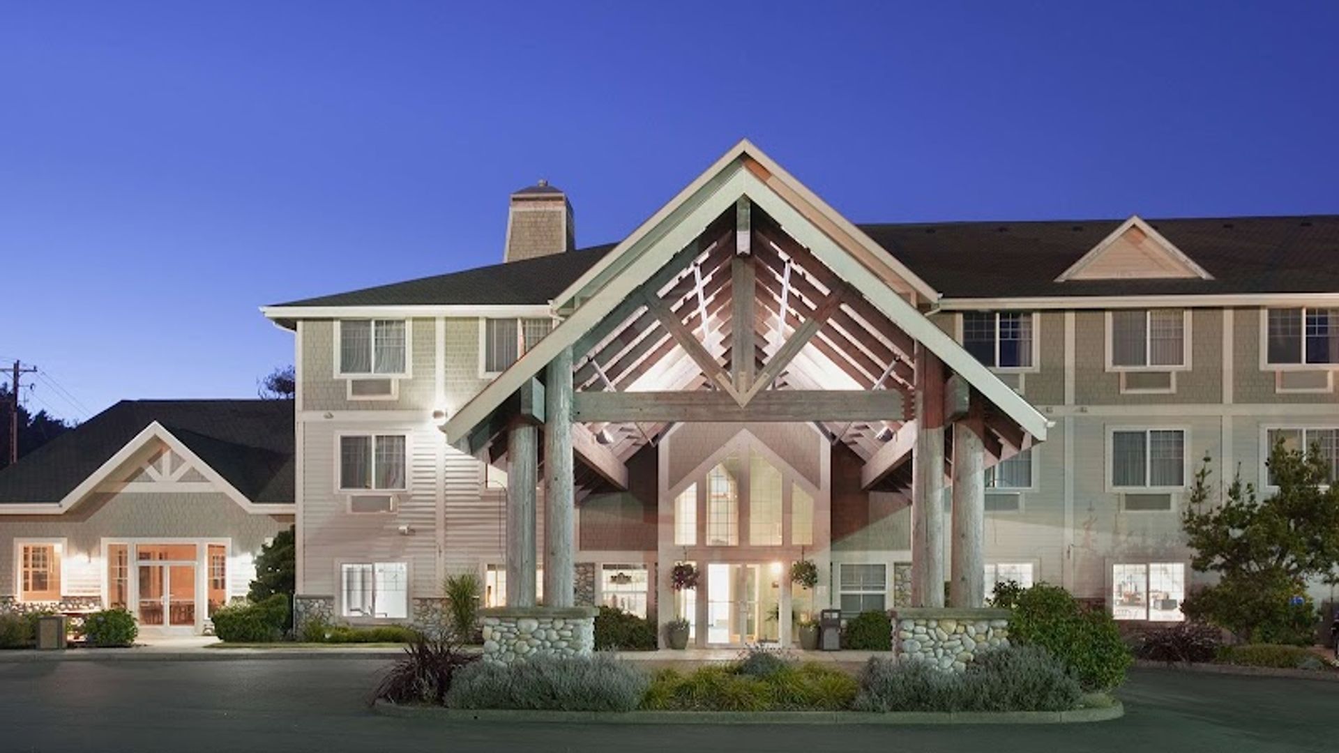 La Quinta Inn & Suites by Wyndham Newport