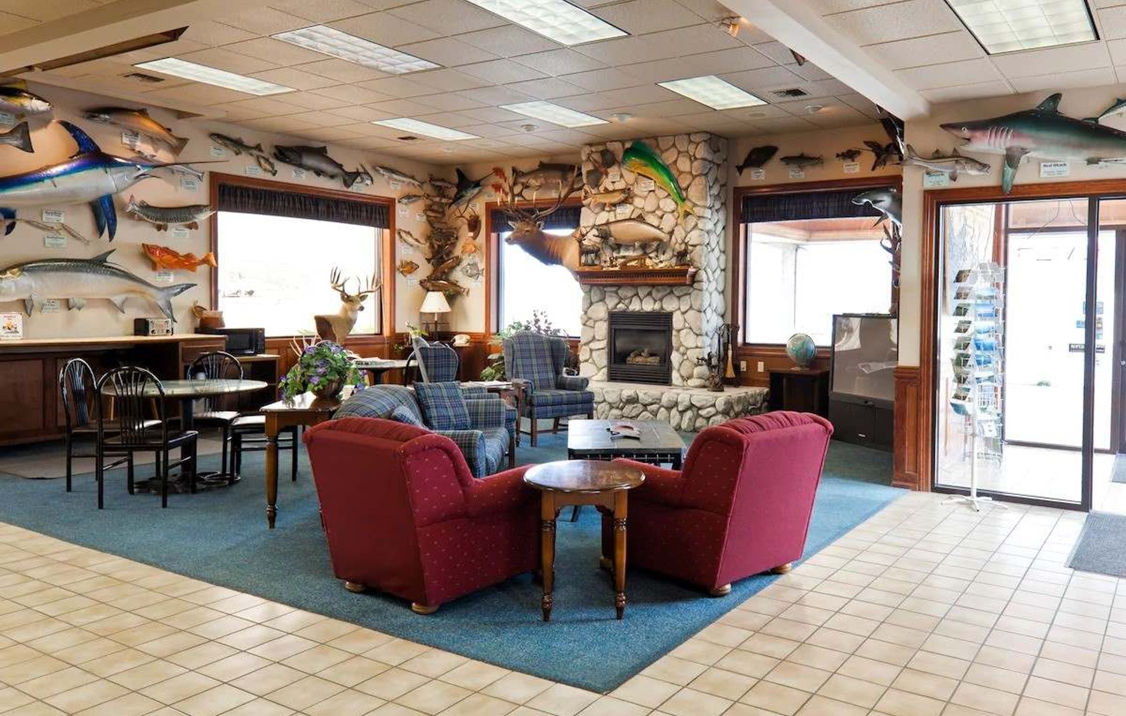 Benny's Colville Inn