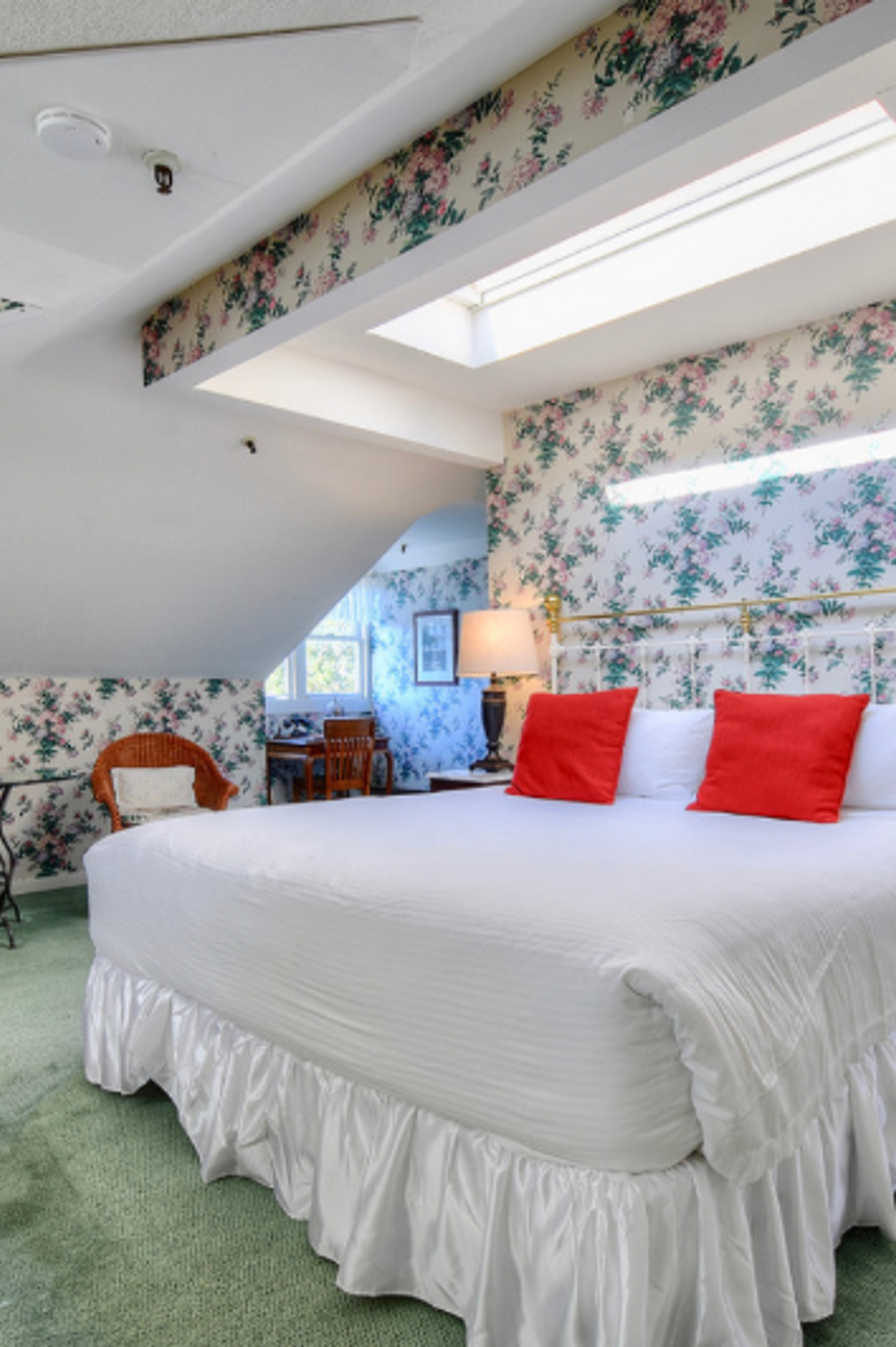 Photo of Centrella Hotel, A Kirkwood Collection Hotel - Lighthouse Loft King, King Bed, Sofa Bed, Soaking Tub, Sitting Area