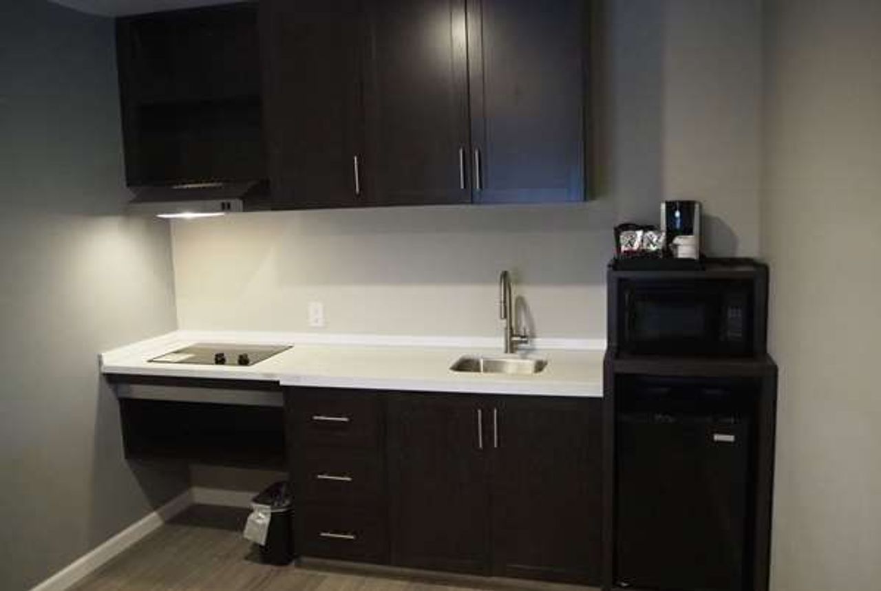 Photo of Days Inn by Wyndham Galt/Elk Grove South