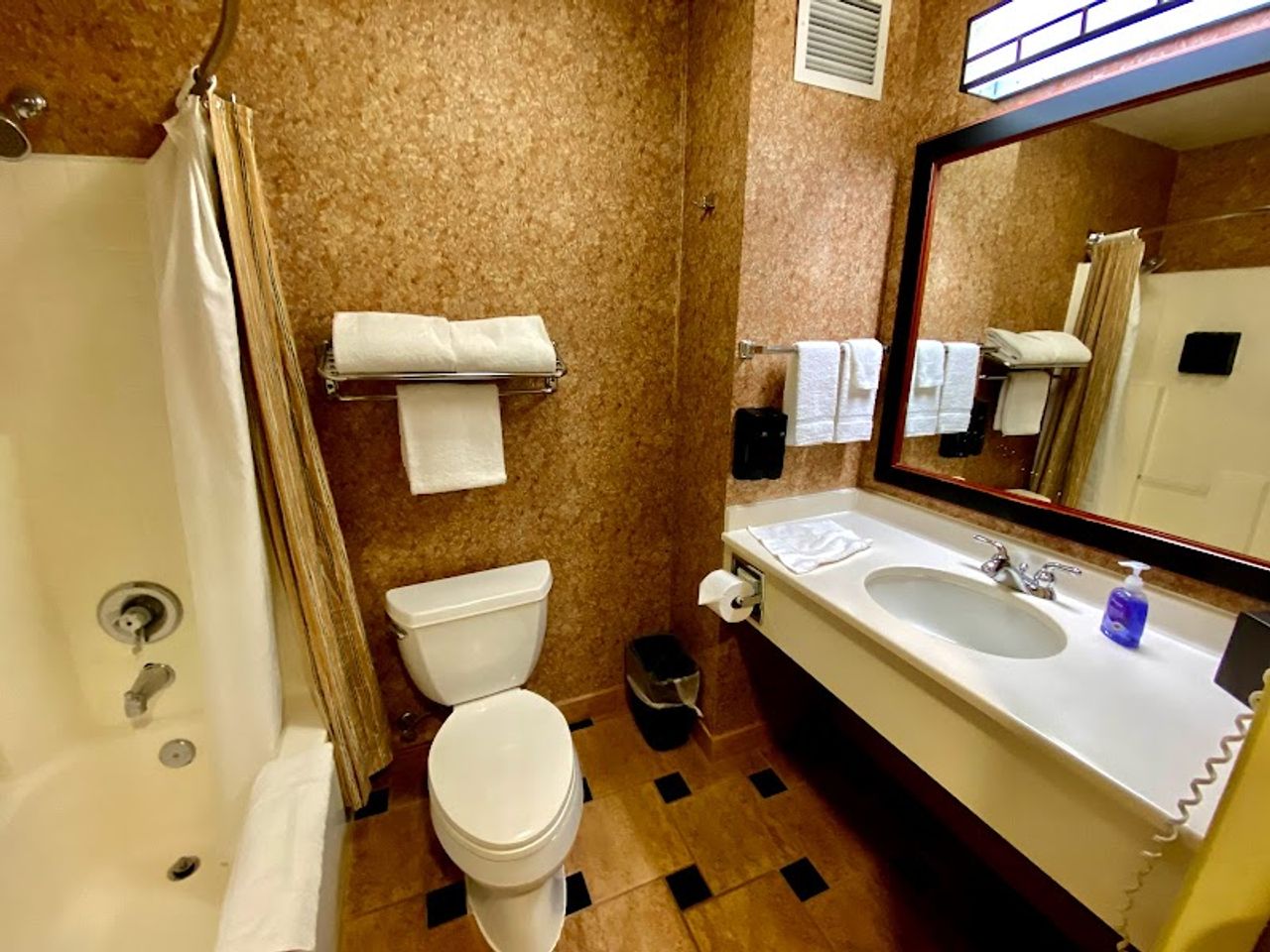 Photo of Larkspur Landing Extended Stay Suites Roseville