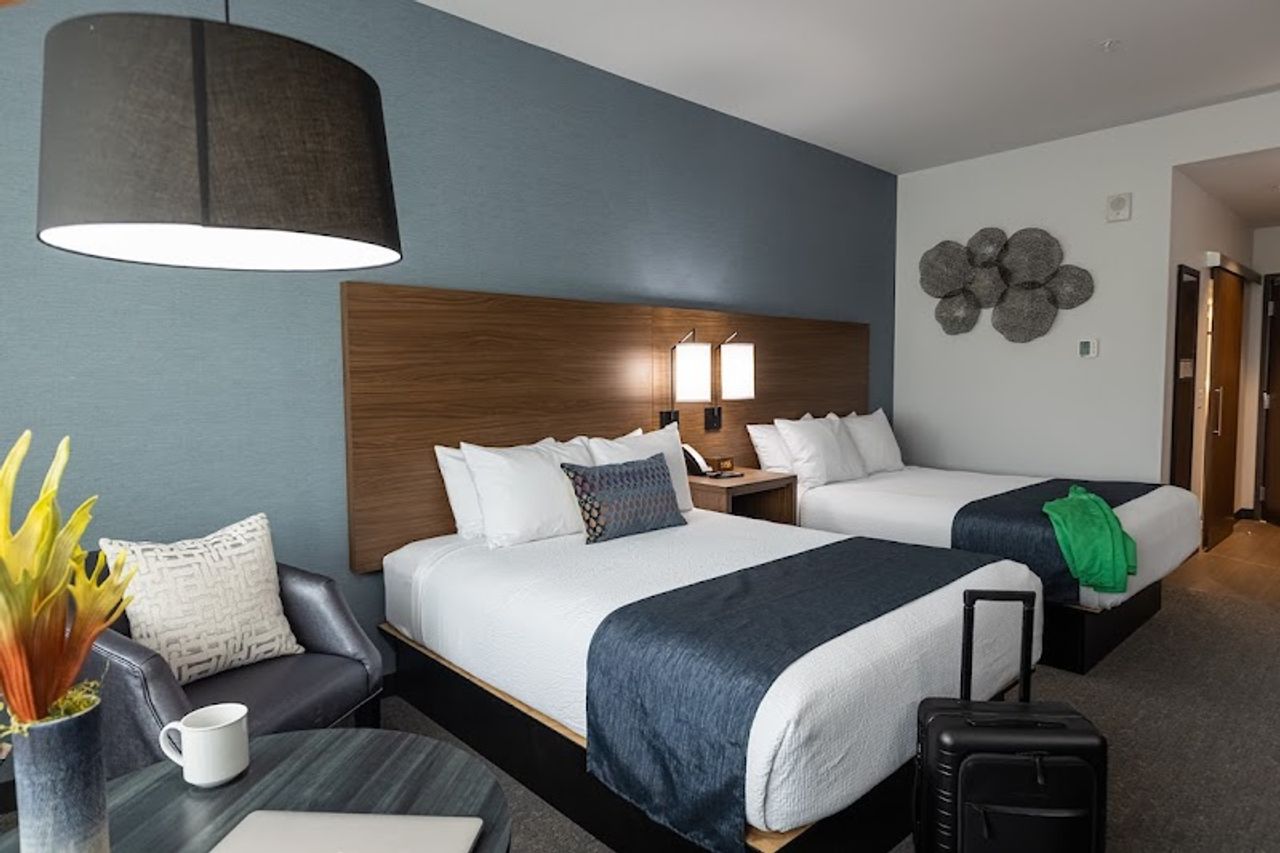 Photo of Hayward Inn - Room, 2 Queen Beds