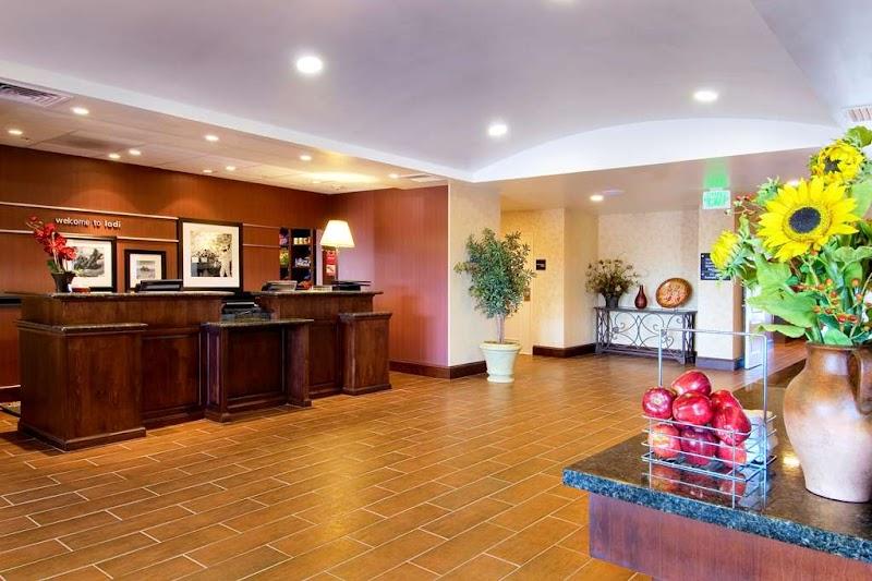 Photo of Hampton Inn & Suites Lodi