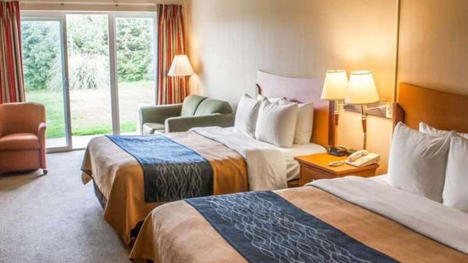 Photo of Comfort Inn & Suites Ocean Shores