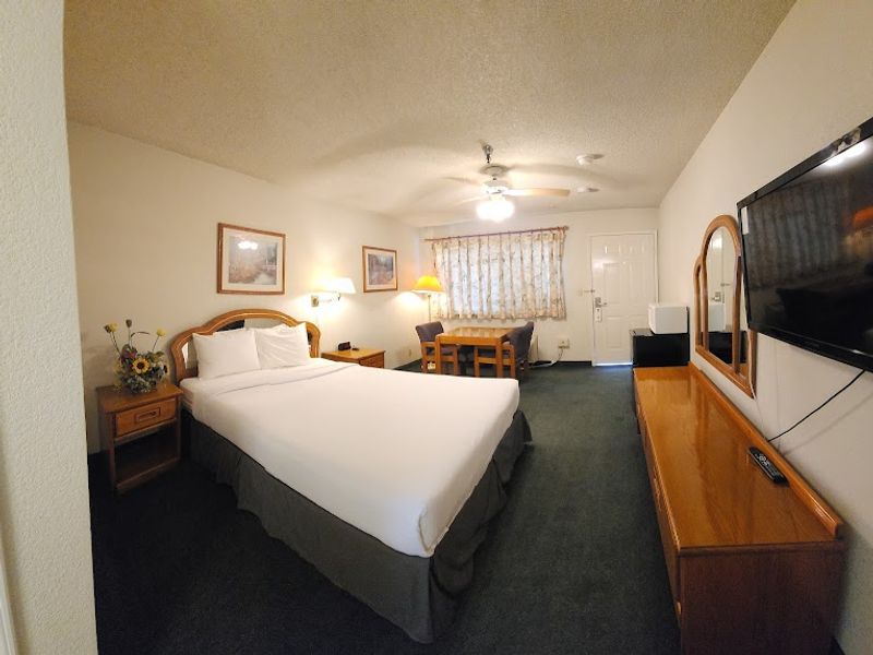 Photo of Formosa Inn