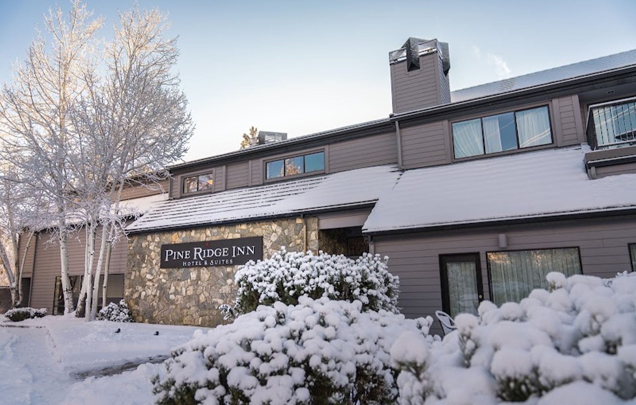 Pine Ridge Inn