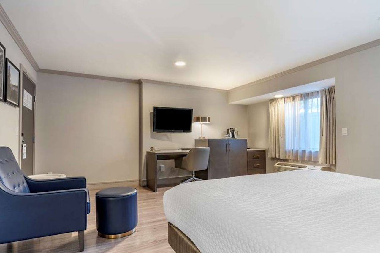 Photo of Best Western Plus Executive Suites