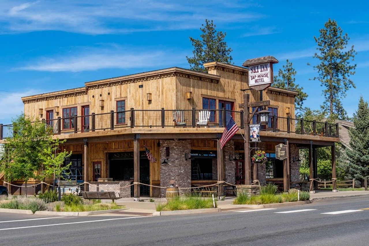 Photo of Ski Inn Taphouse and Hotel