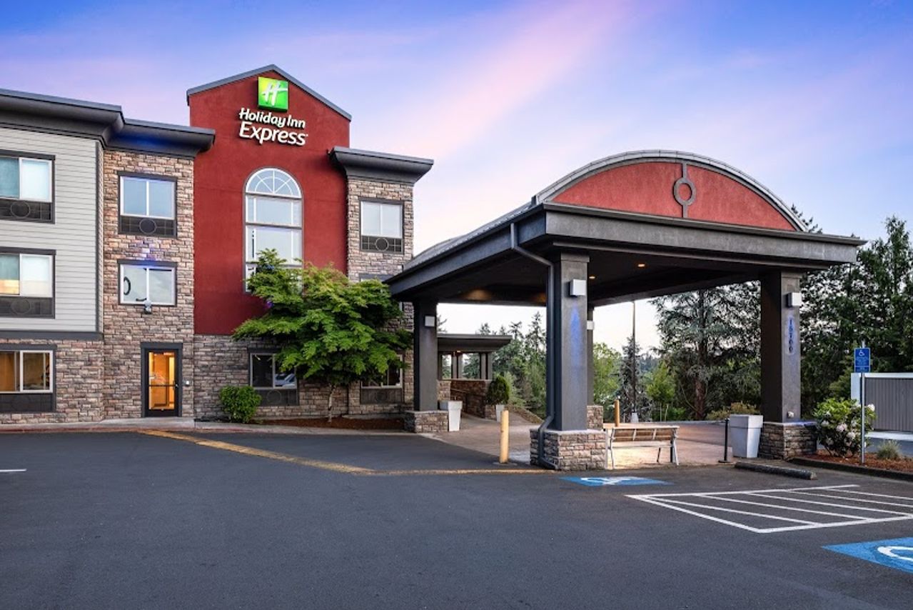 Photo of Holiday Inn Express Portland South - Lake Oswego, an IHG Hotel