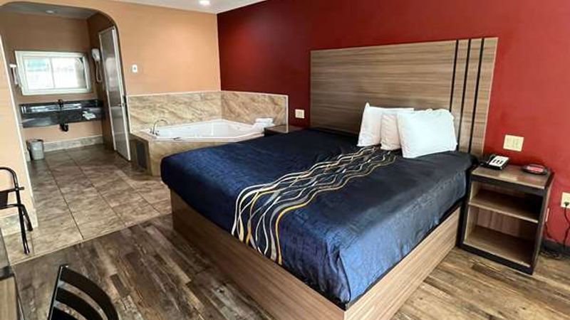 Photo of Baymont by Wyndham Manteca