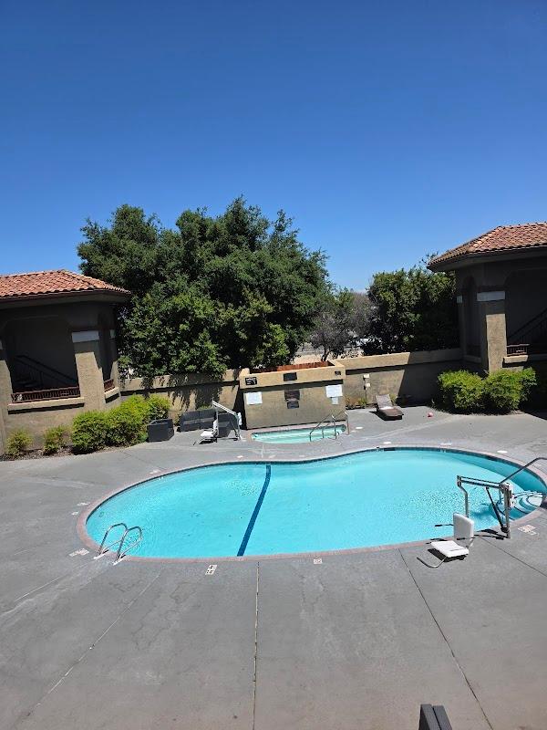 Photo of Baymont by Wyndham Modesto Salida
