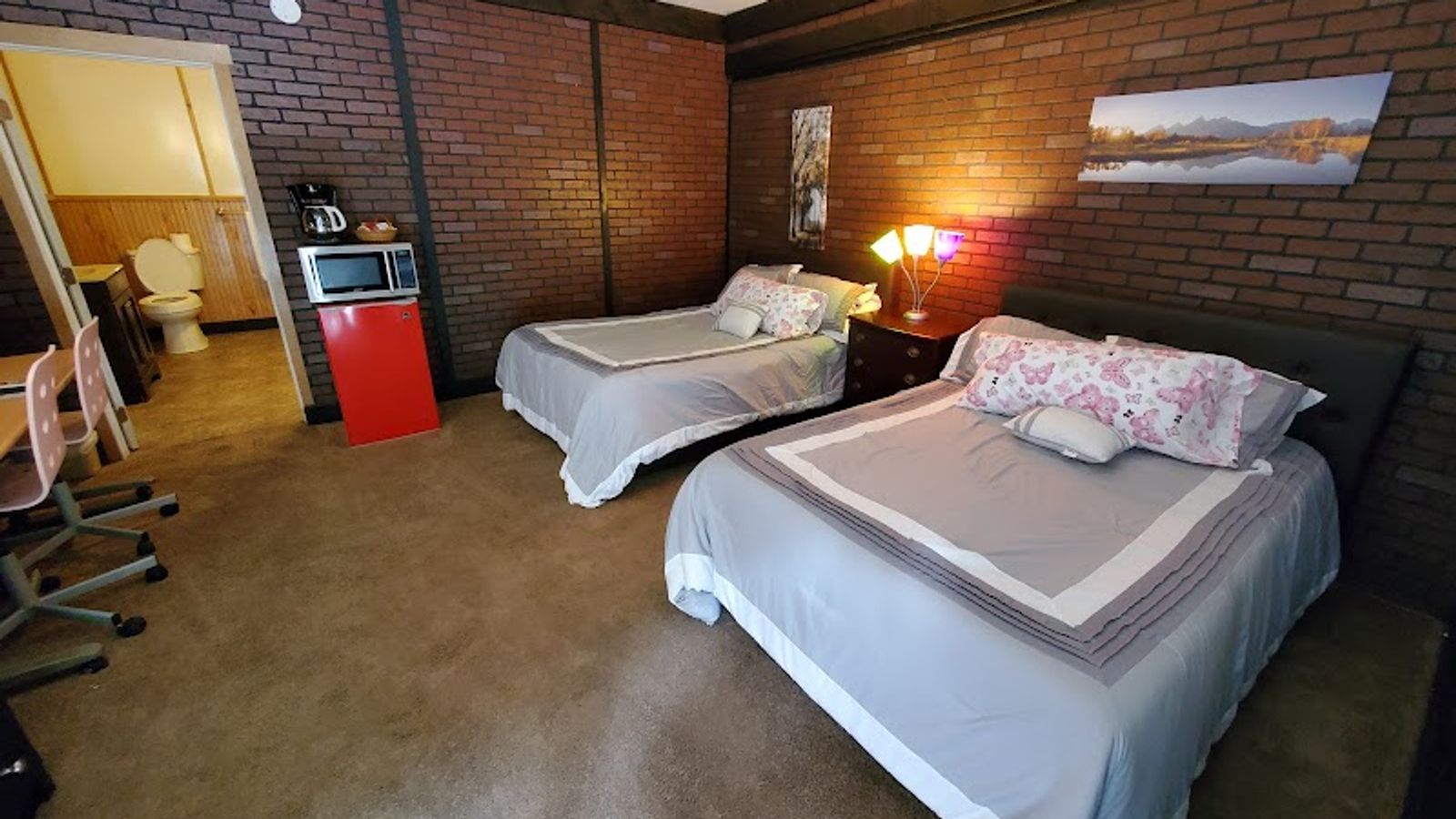 Photo of Gateway Inn