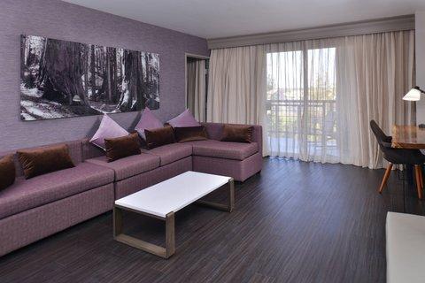 Photo of Visalia Marriott at the Convention Center