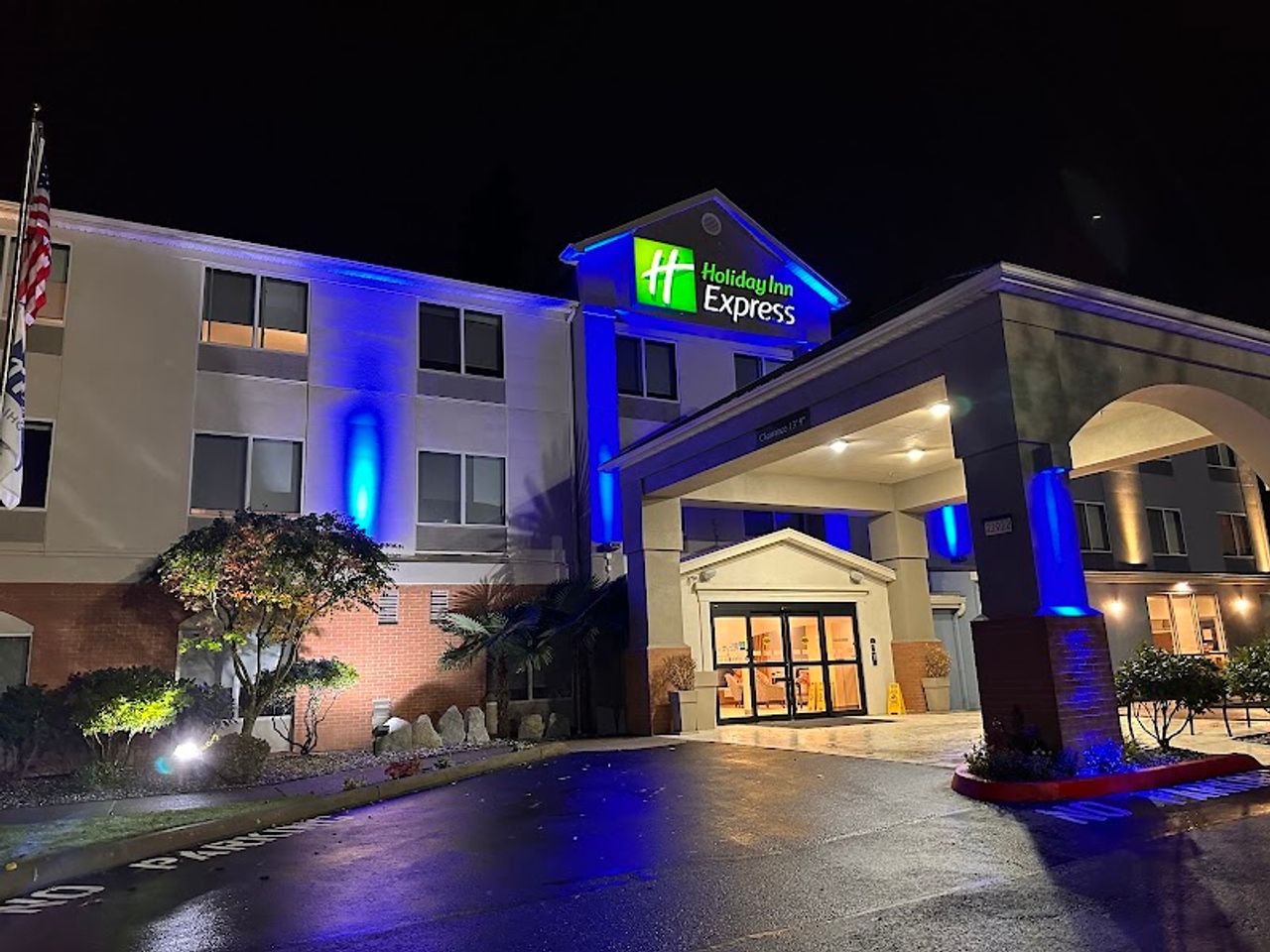 Photo of Holiday Inn Express Bothell