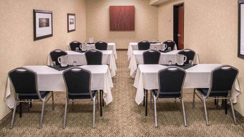 Photo of DoubleTree by Hilton Hotel Portland - Beaverton