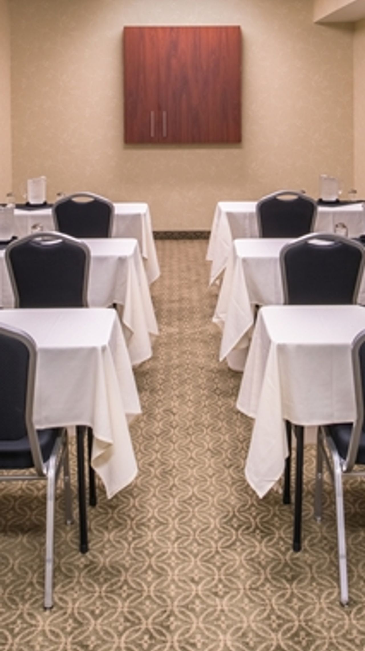 Photo of DoubleTree by Hilton Hotel Portland - Beaverton