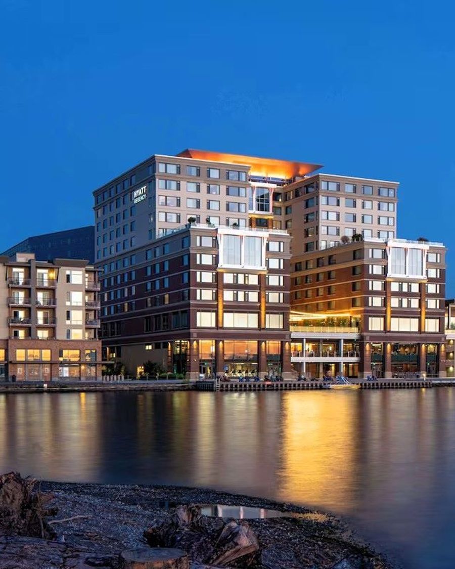 Hyatt Regency Lake Washington at Seattle's Southport