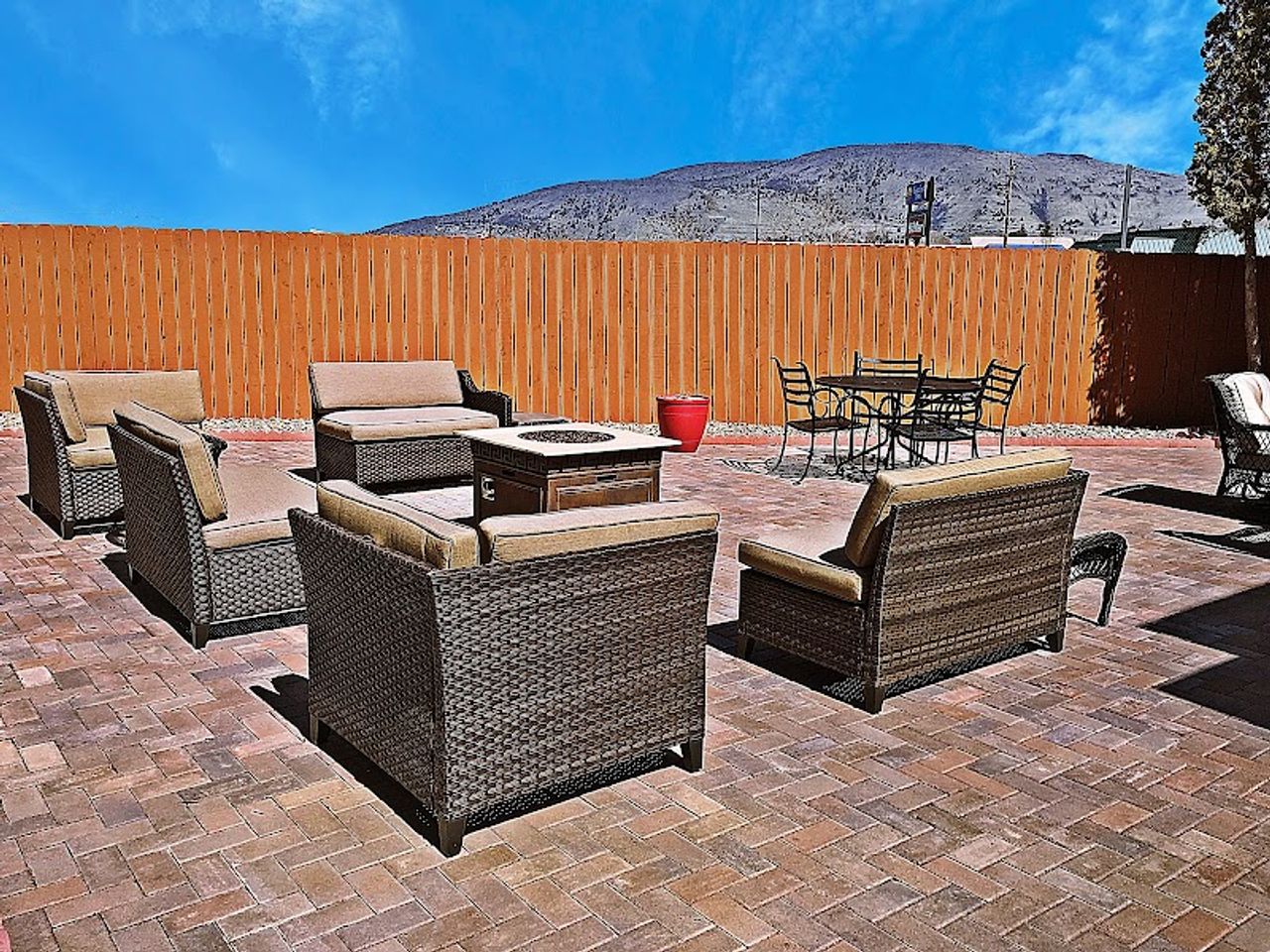 Photo of Comfort Inn & Suites