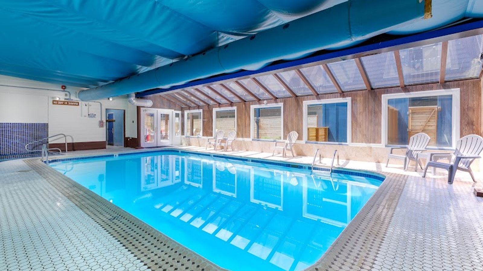 Photo of Surfland Hotel - Indoor Pool and Hot Tub