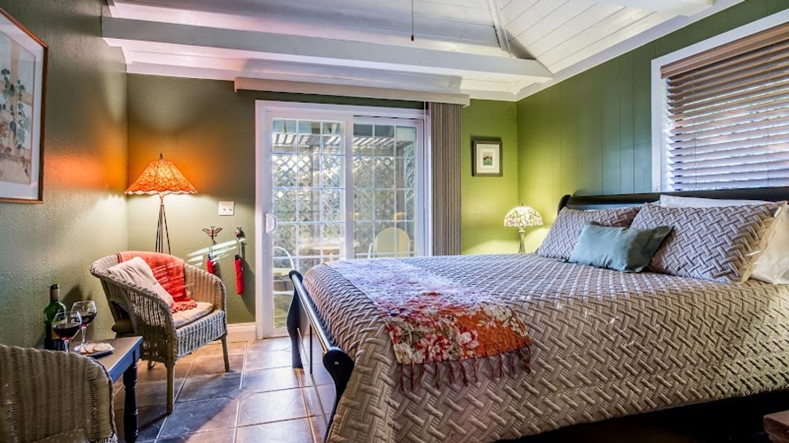 Photo of Oak Hill Bed & Breakfast