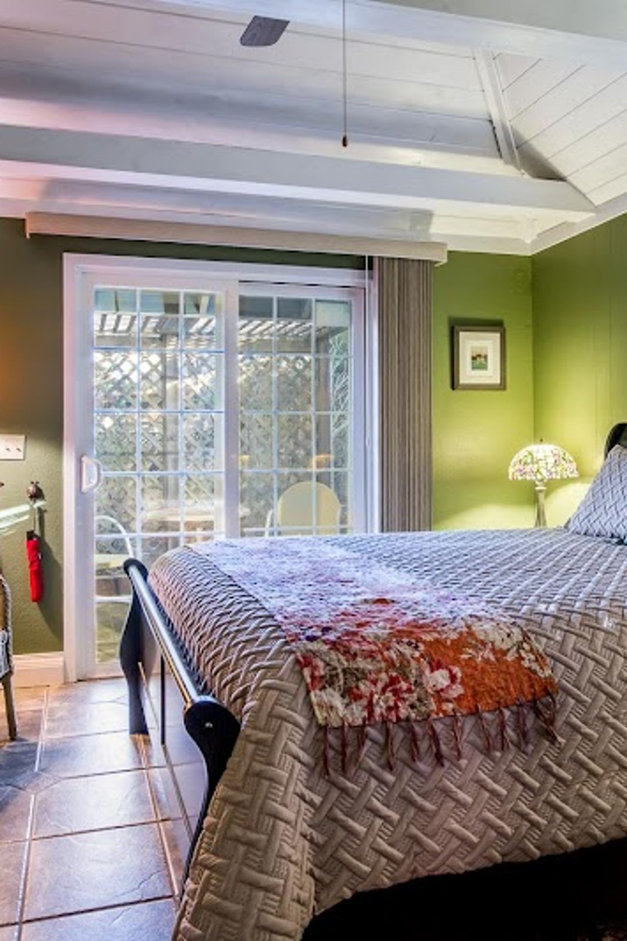 Photo of Oak Hill Bed & Breakfast