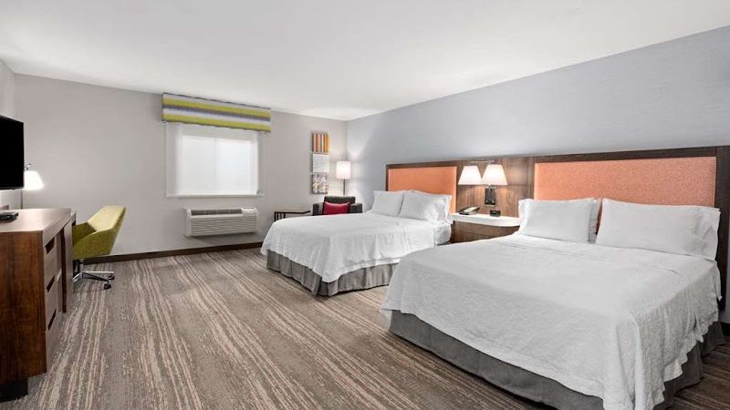 Photo of Hampton Inn & Suites Burlington