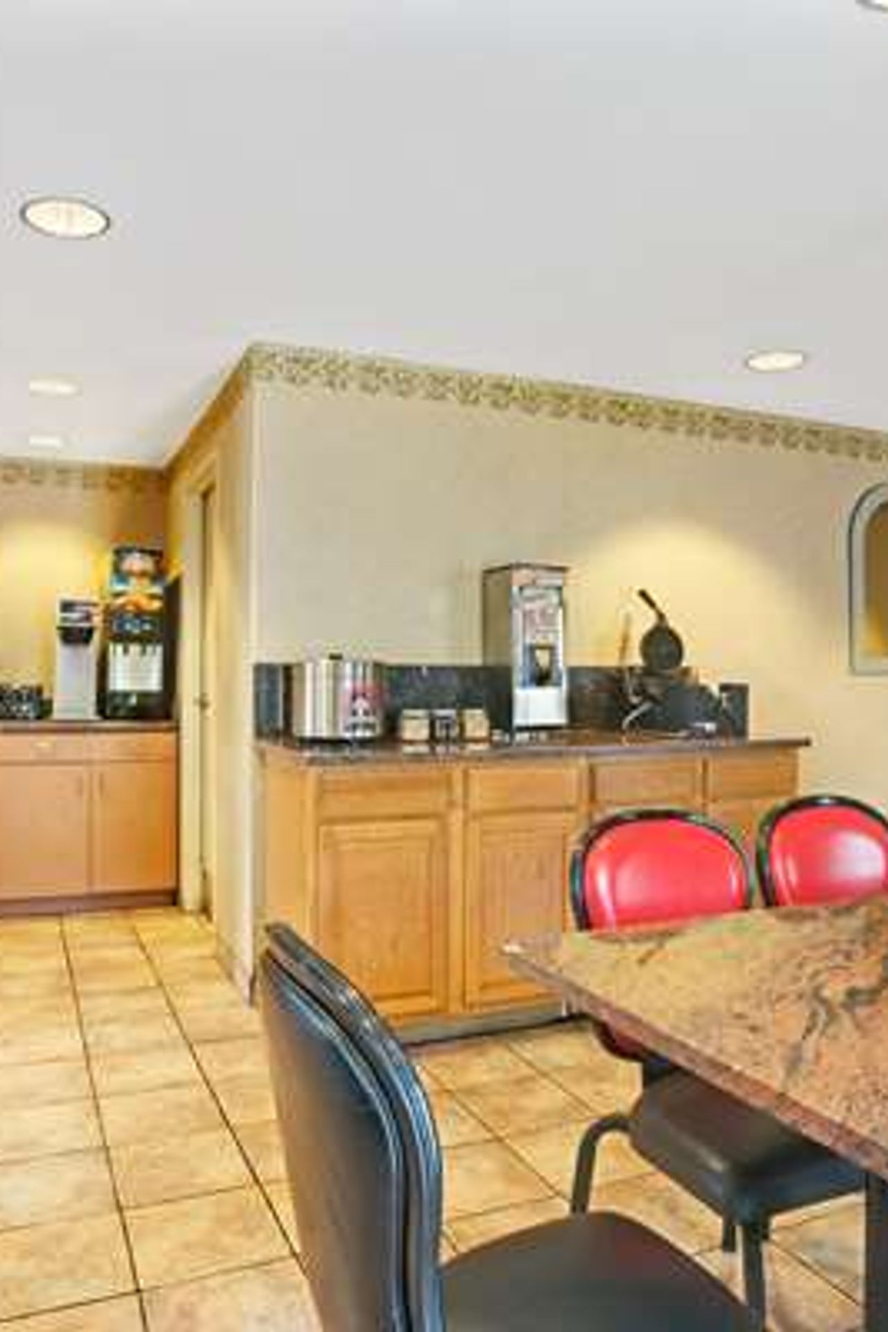 Photo of Days Inn by Wyndham Seattle South Tukwila