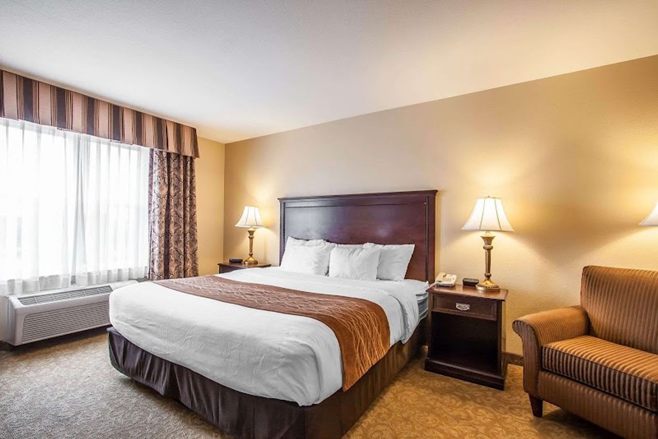 Photo of Comfort Inn & Suites McMinnville Wine Country