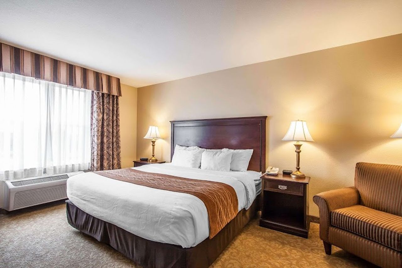 Photo of Comfort Inn & Suites McMinnville Wine Country