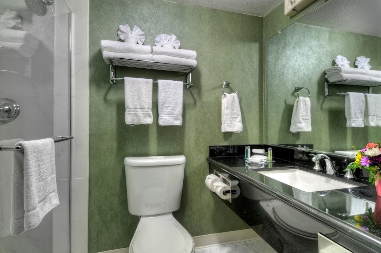 Photo of Maple Tree Inn