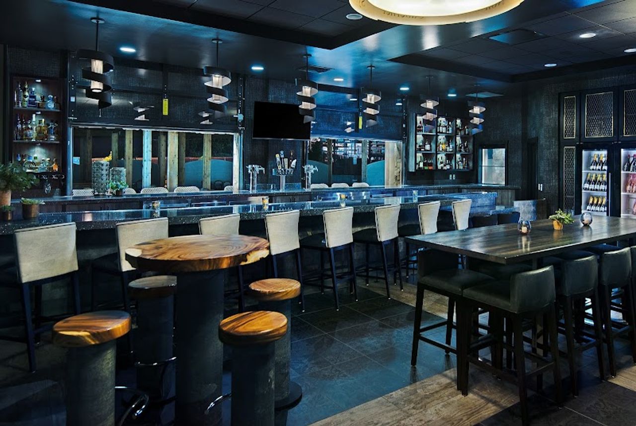 Photo of Oxford Suites Sonoma County - Rohnert Park