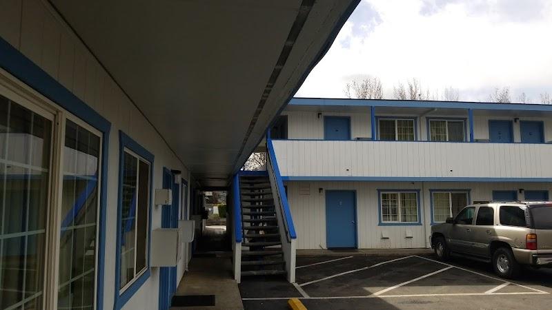 Photo of Travelodge by Wyndham Grants Pass