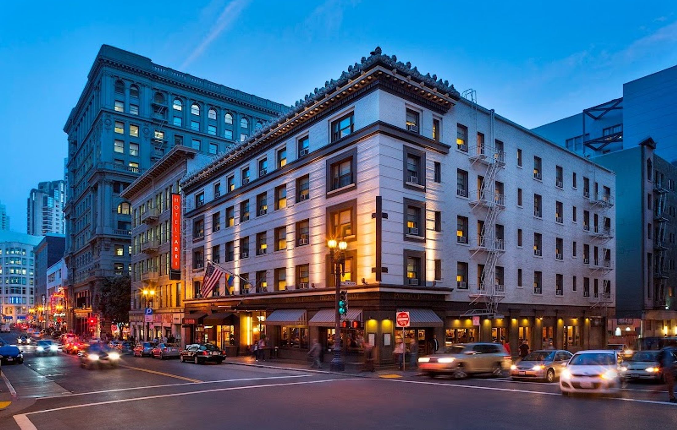 Hotel Abri