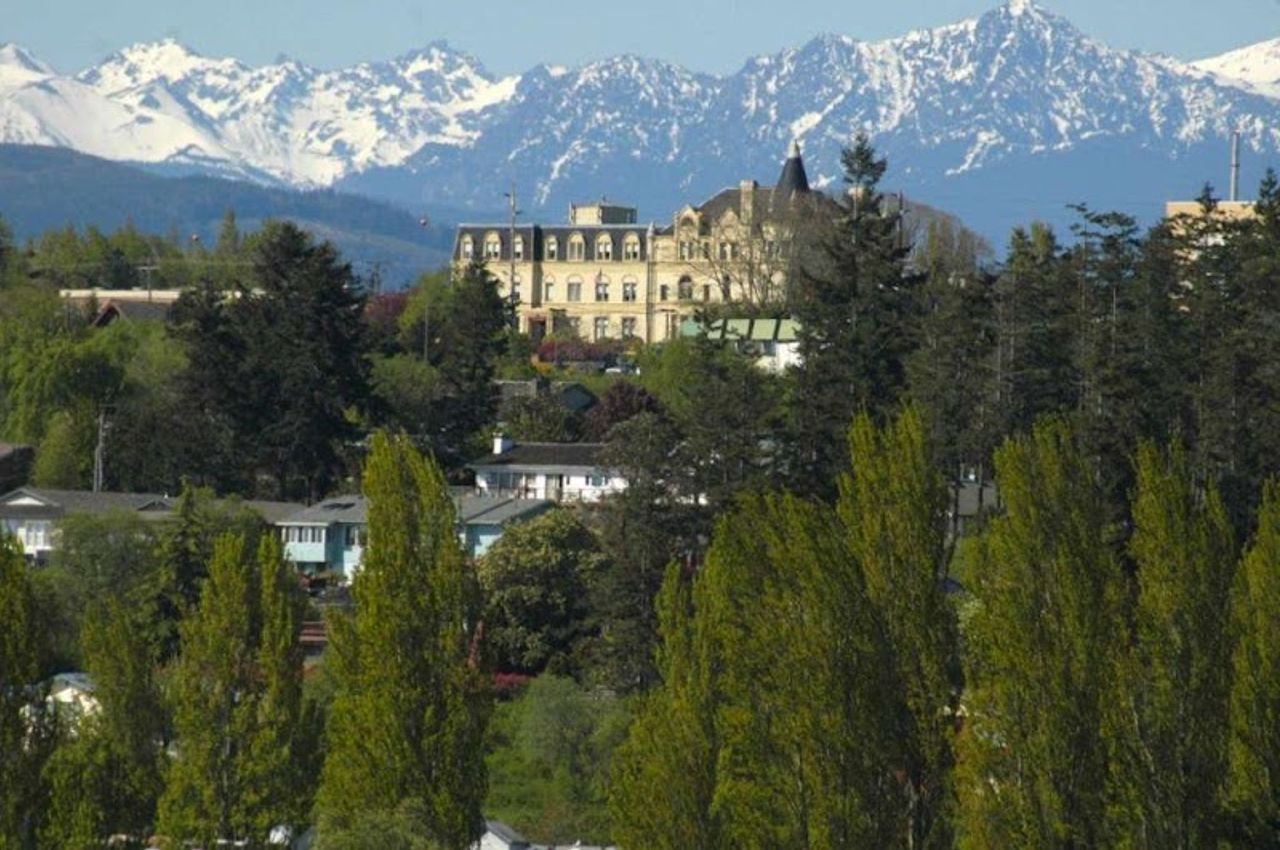 Photo of Manresa Castle Hotel