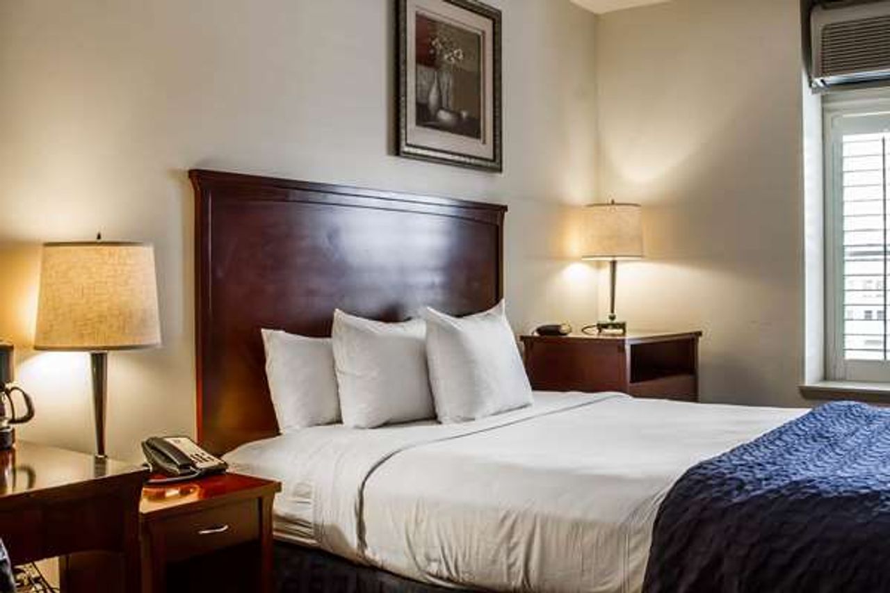 Photo of Ramada by Wyndham Oakland Downtown City Center