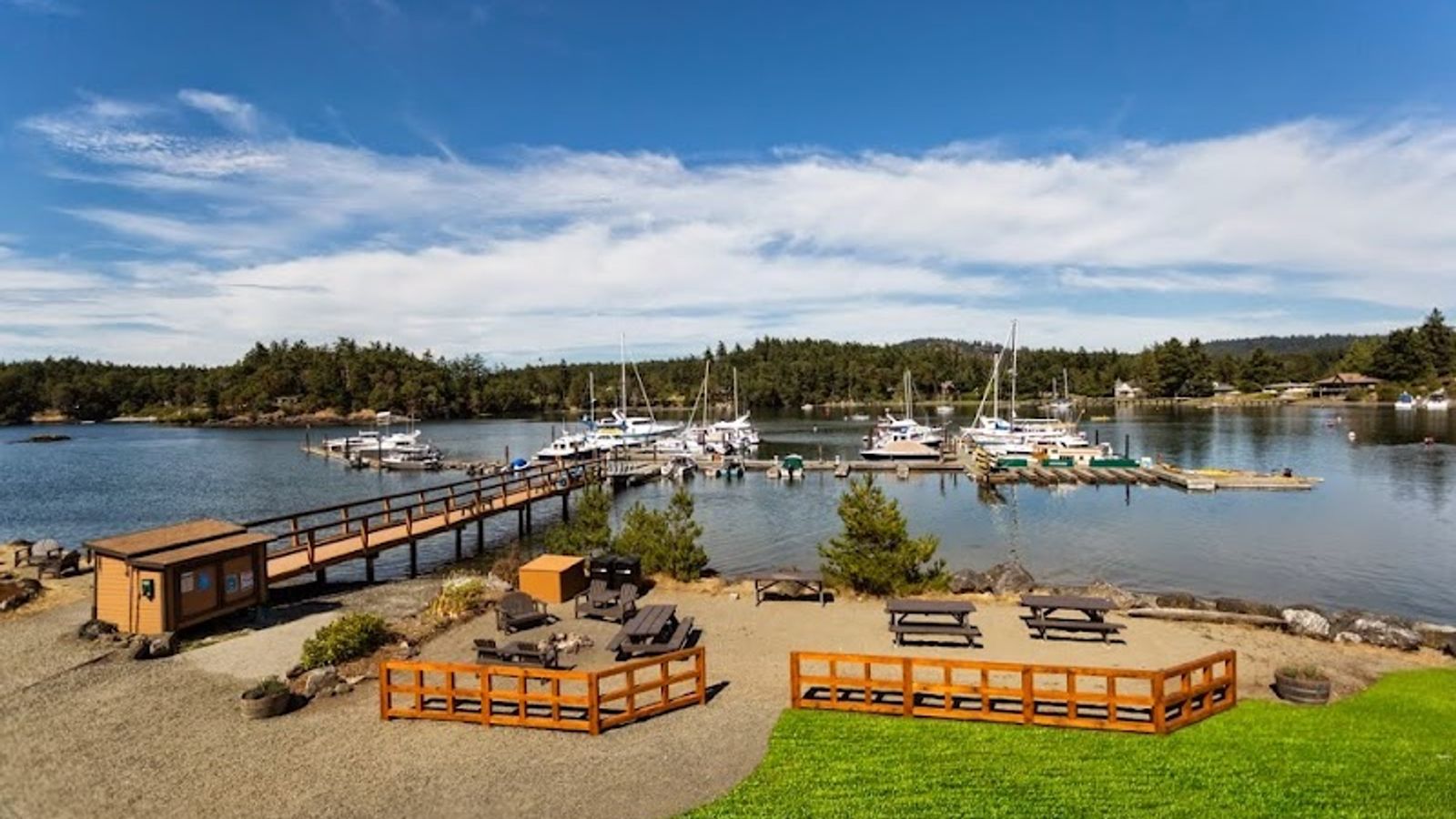 Photo of Snug Harbor Resort