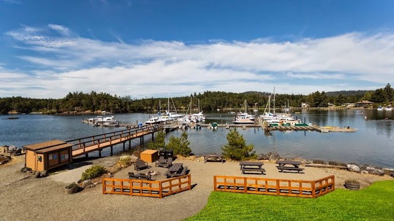 Photo of Snug Harbor Resort