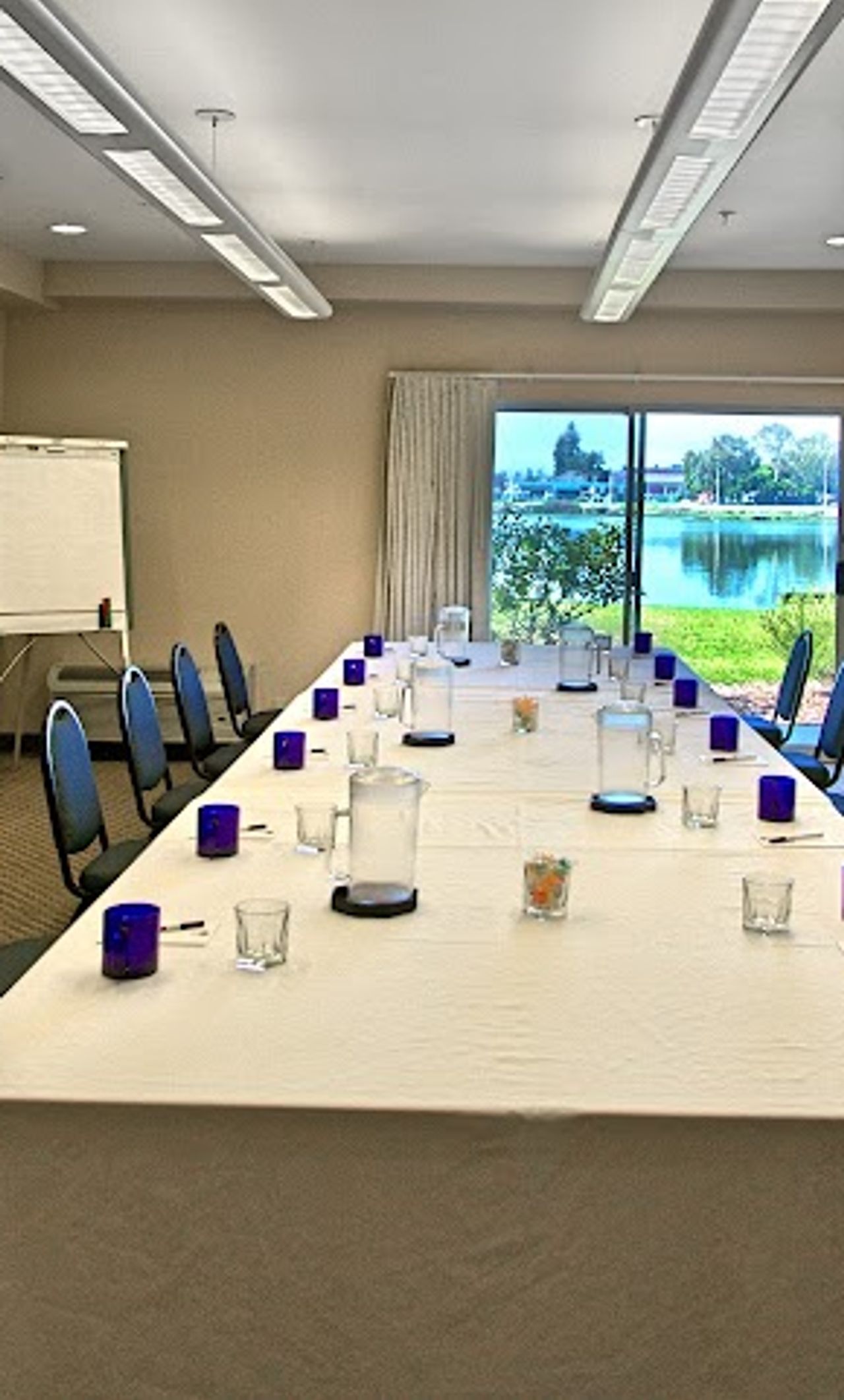 Photo of Executive Inn & Suites