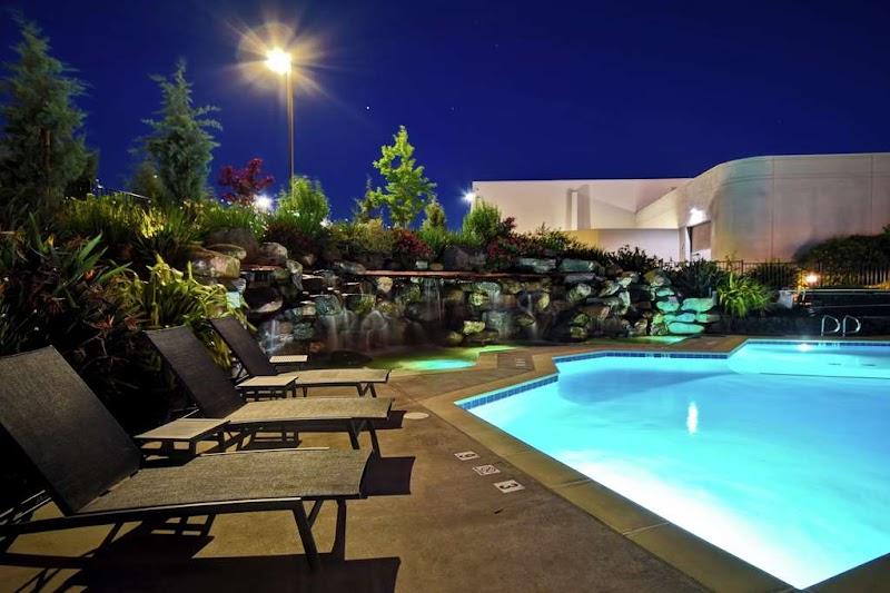 Photo of DoubleTree by Hilton Hotel Pleasanton at the Club